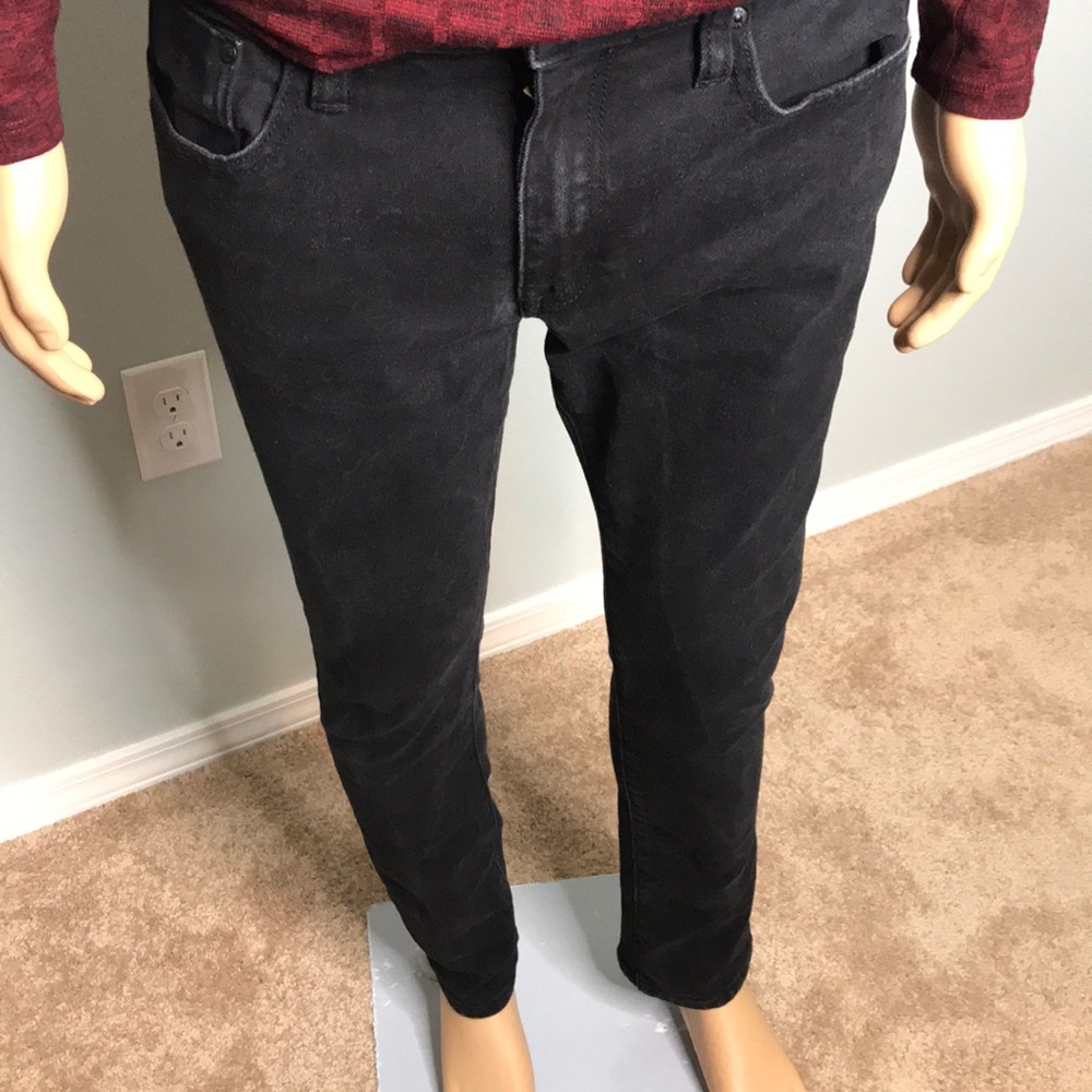 Guess Medium Rise Stretch Fit Black Jeans 33x32